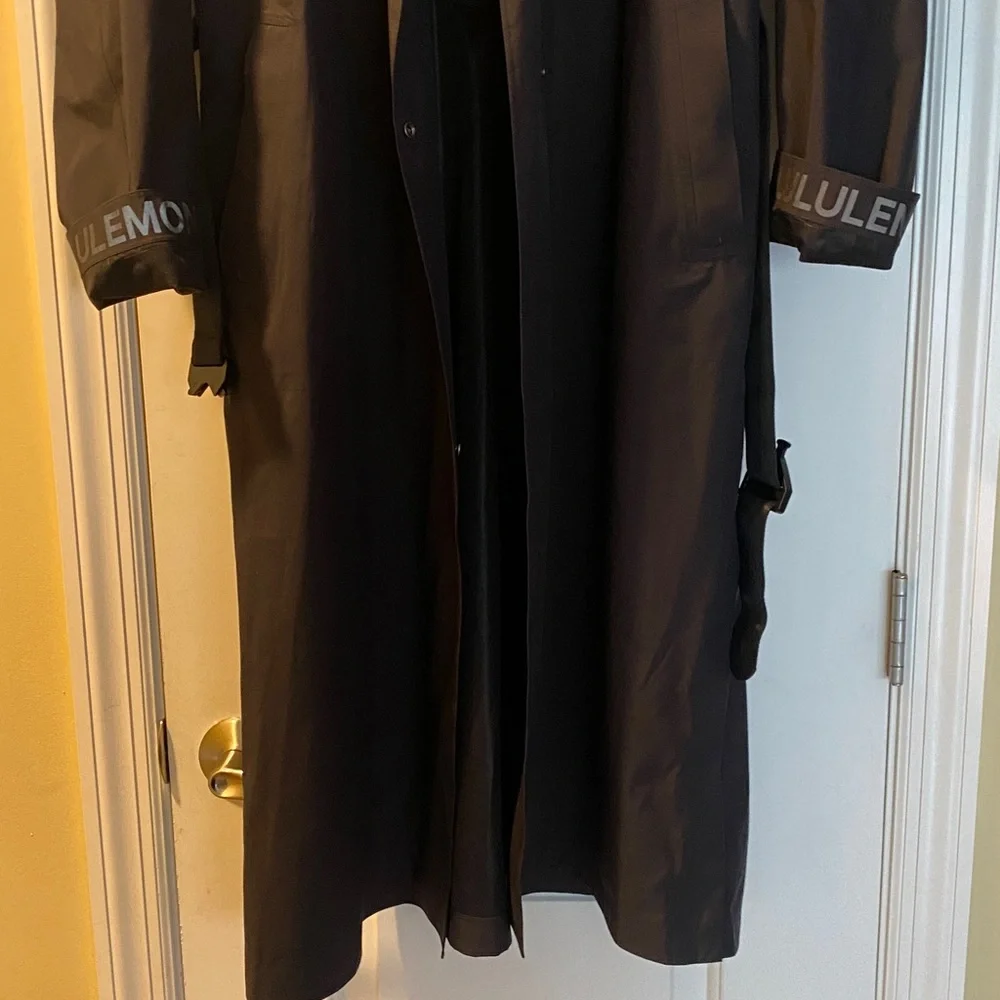 Lululemon Black Stunning Logo Reflective Long Hooded Trench Coat - Picture 3 of 16